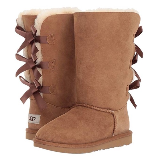 ريشة صد المنافسين ugg bailey bow size 